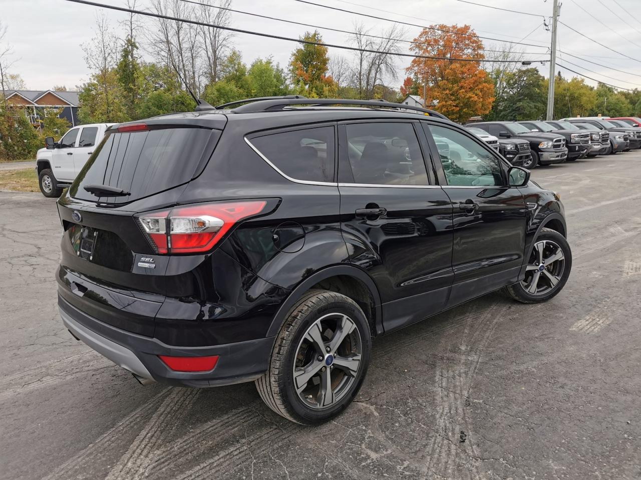 2018 Ford Escape SEL 4WD - Photo #5