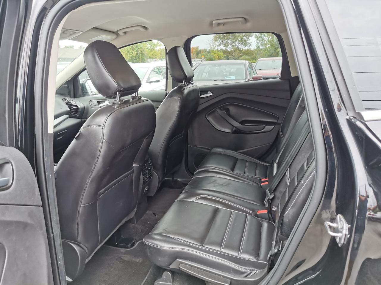 2018 Ford Escape SEL 4WD Photo