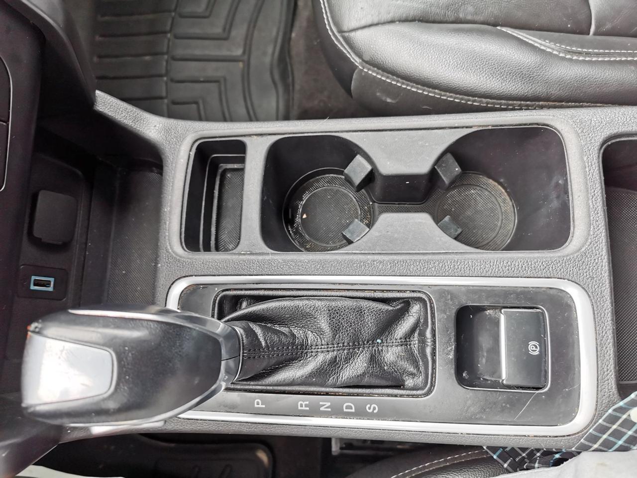 2018 Ford Escape SEL 4WD Photo