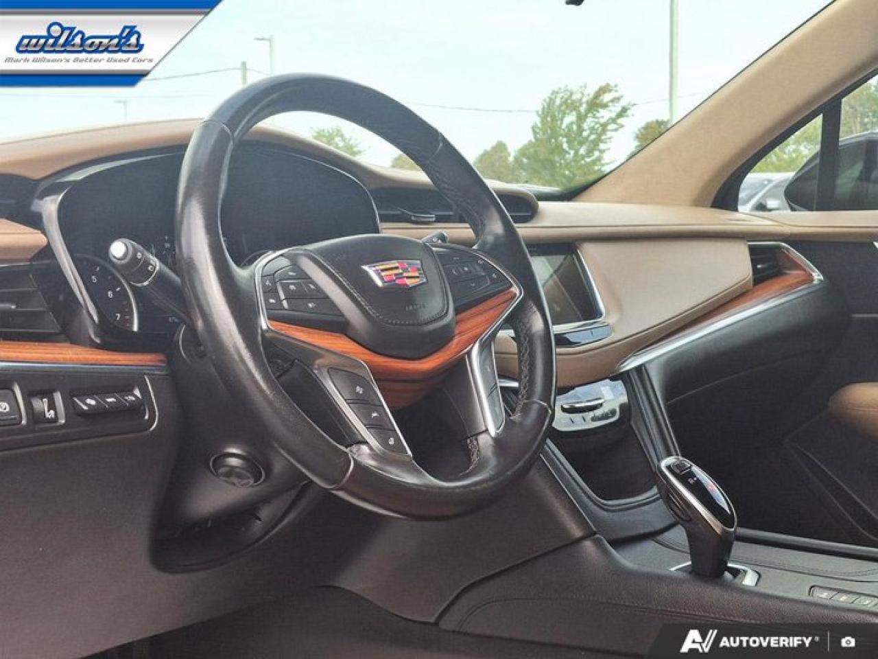 2019 Cadillac XT5 Platinum AWD | Suede Headliner | H.U.D | Nav | Pano Sunroof | Leather | Vented Seats | Photo