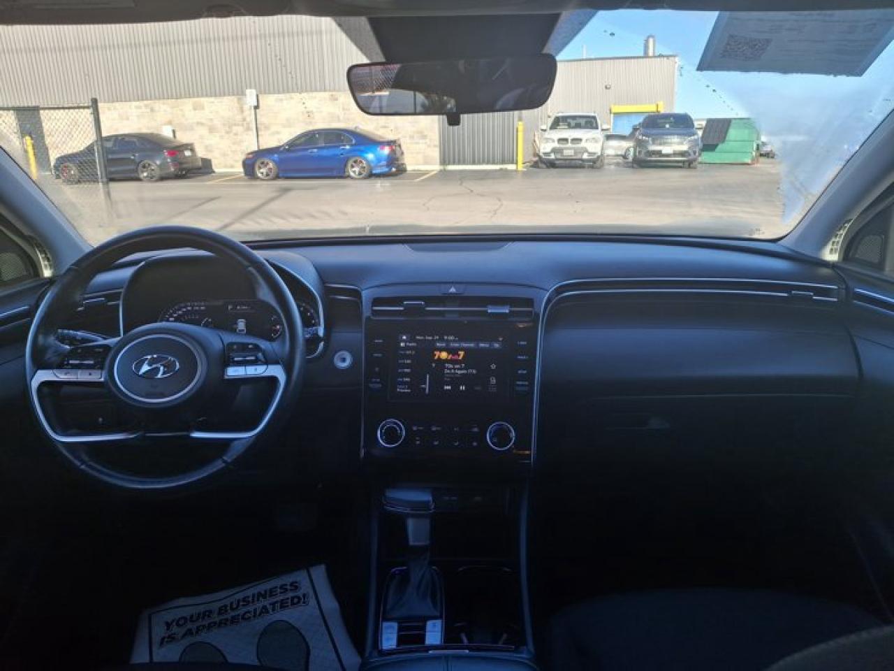 2023 Hyundai Tucson Preferred | AWD | CarPlay | Android Auto | Adaptive Cruise | Remote Start | Rear Camera & More ! Photo