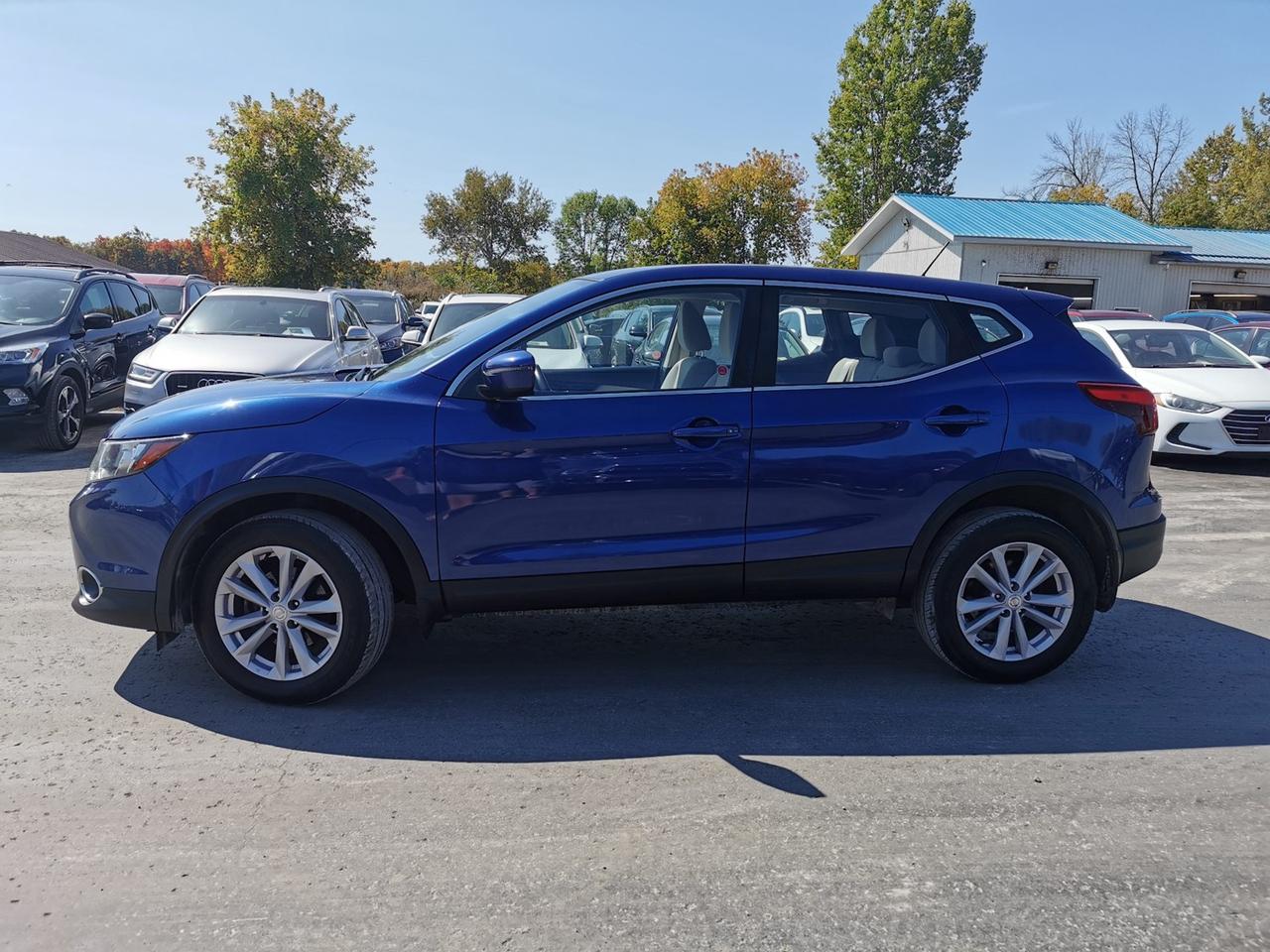 2018 Nissan Qashqai SV Photo