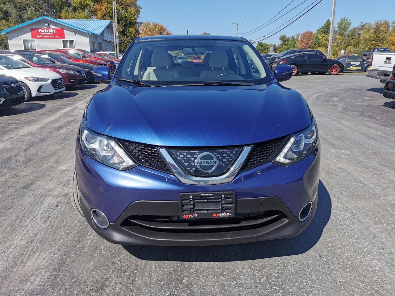 2018 Nissan Qashqai SV Photo