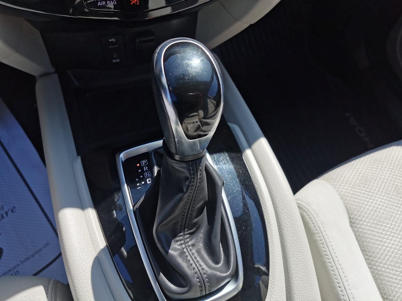 2018 Nissan Qashqai SV Photo