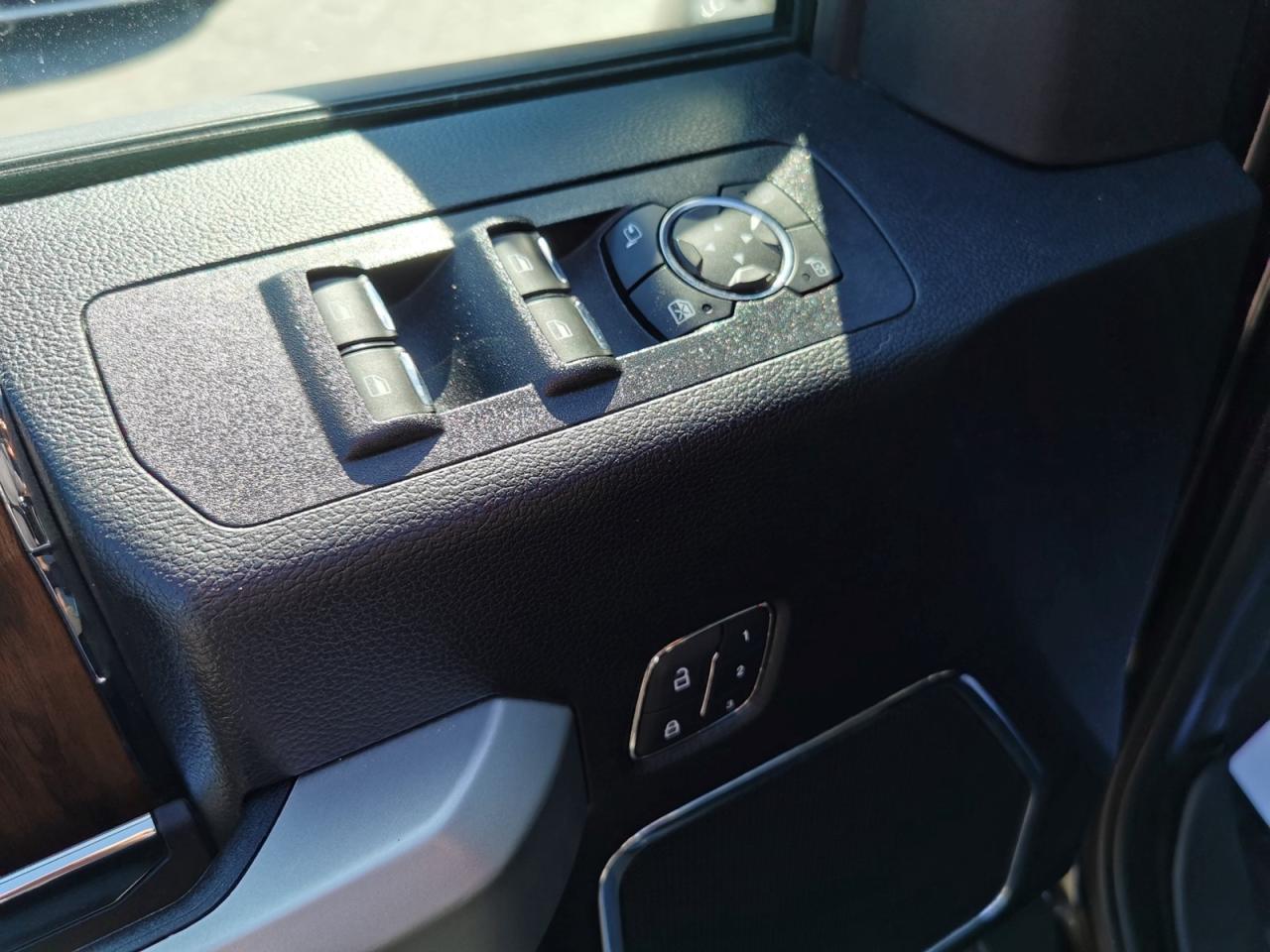 2018 Ford F-150 Lariat - Photo #11