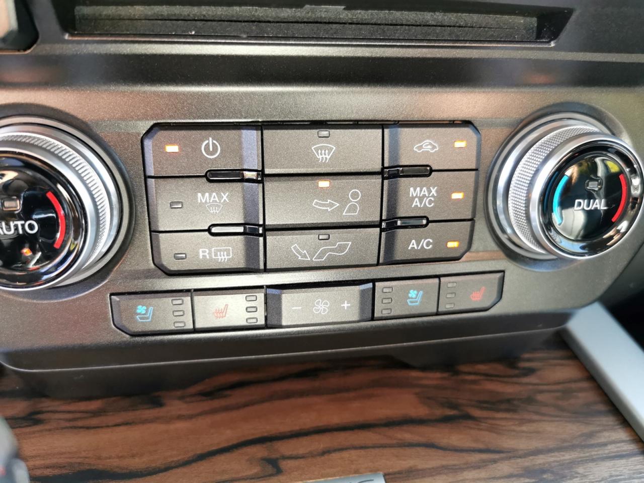 2018 Ford F-150 Lariat - Photo #21