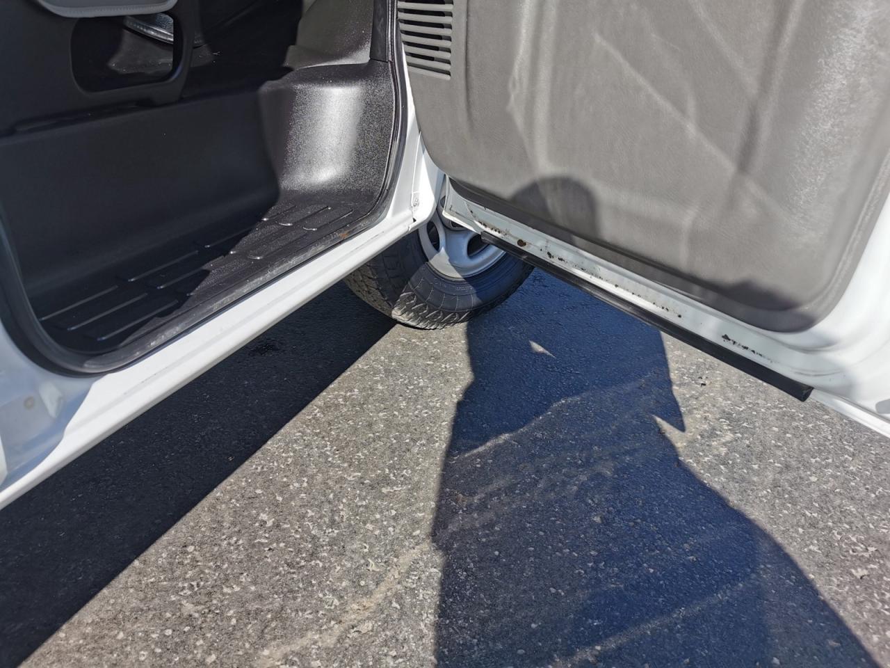 2021 Chevrolet Express 2500 - Photo #20