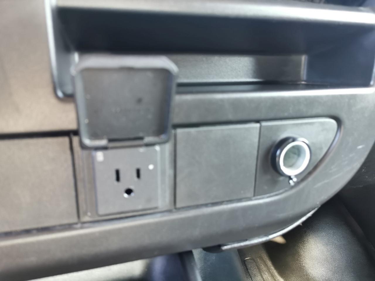 2021 Chevrolet Express 2500 Photo