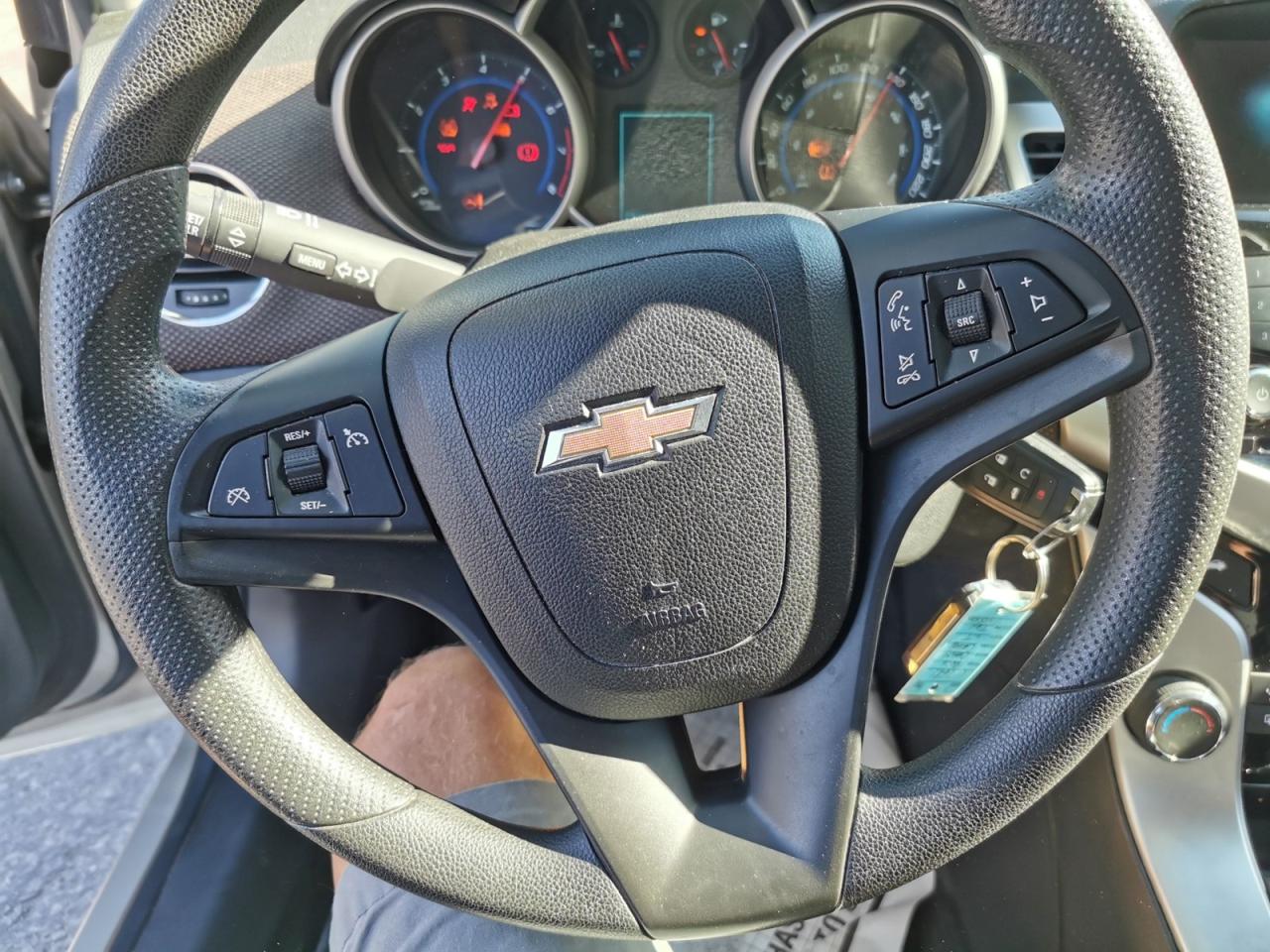 2016 Chevrolet Cruze Limited 1LT - Photo #13