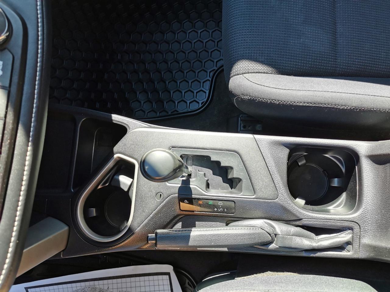 2016 Toyota RAV4 XLE AWD - Photo #21