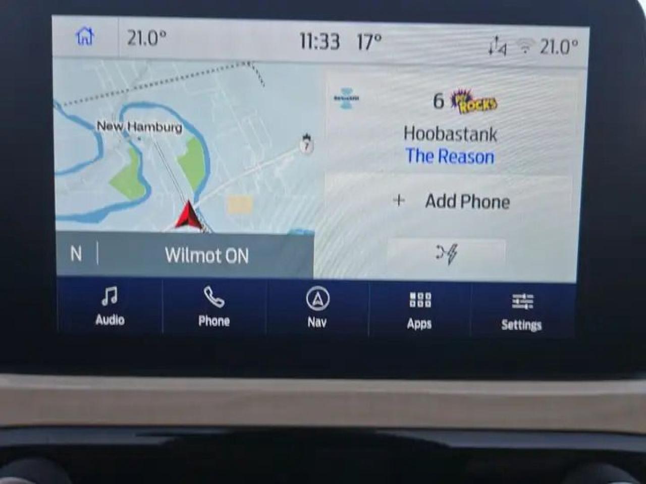 2022 Ford Escape Titanium AWD Hybrid Photo5