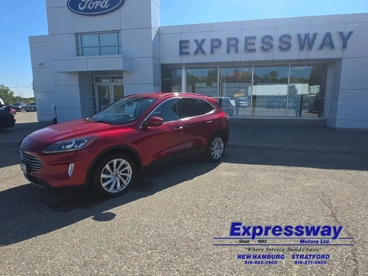 Used 2022 Ford Escape TITANIUM, HYBRID! ELITE PACKAGE! PANO ROOF! NAV! for sale in Stratford, ON