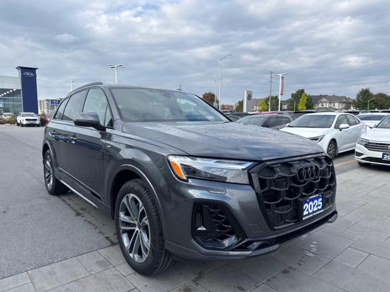 2025 Audi Q7 55 TFSI quattro  - Leather Seats Photo3