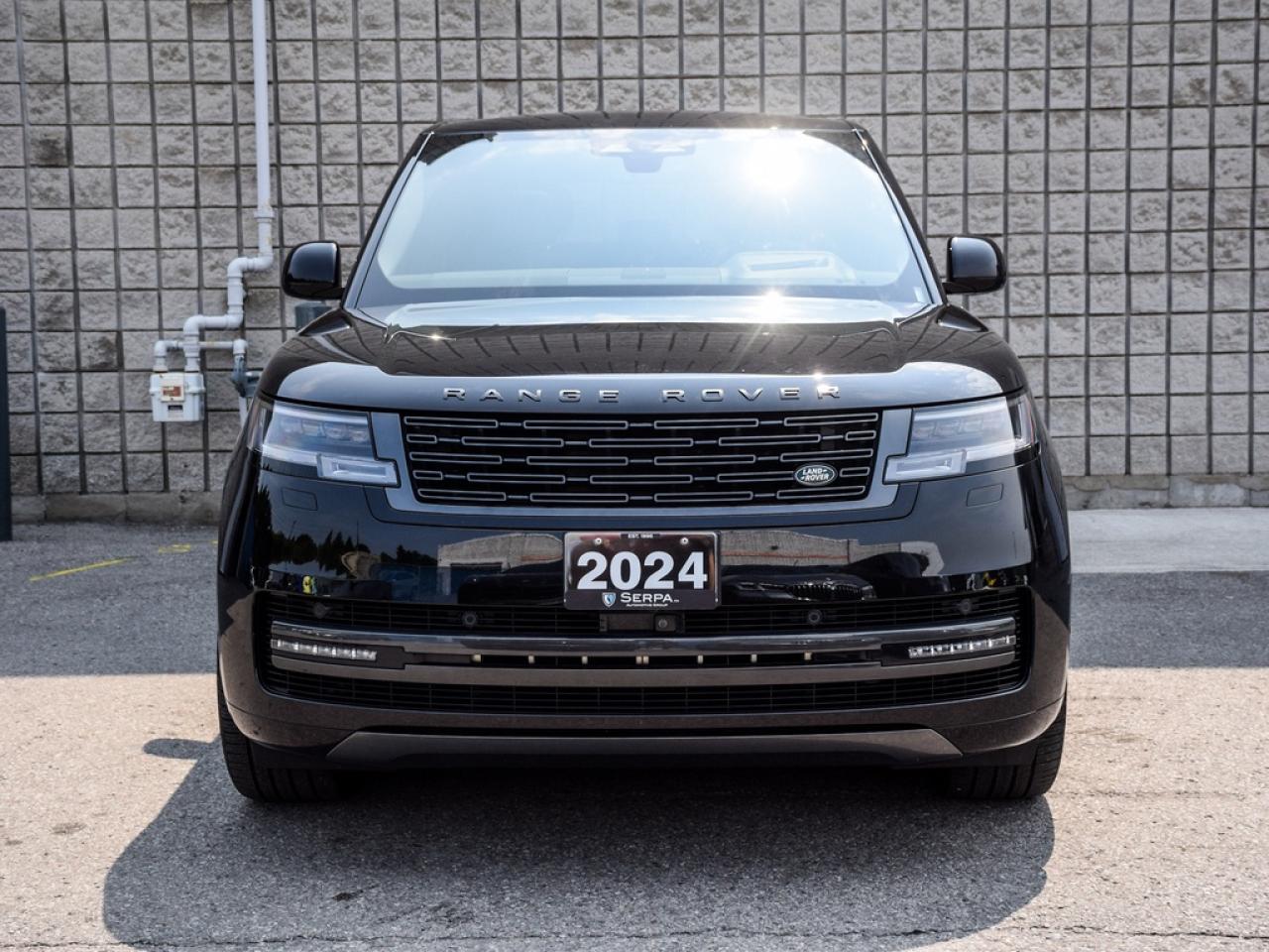 2024 Land Rover Range Rover P530 SE Photo