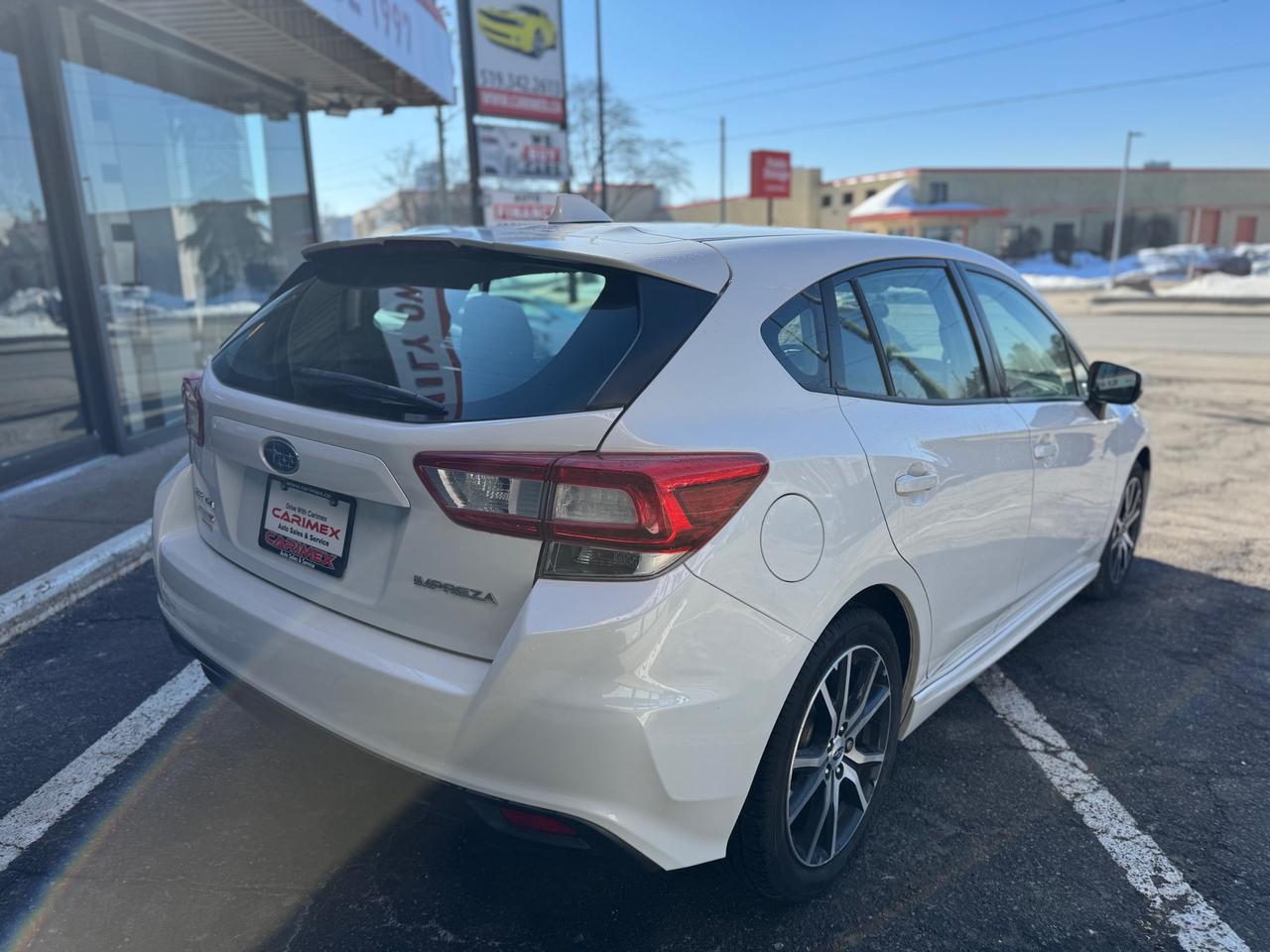 2018 Subaru Impreza Touring Sunroof | BSM | Backup Camera | Heated Seats | Apple Car Play | Android Auto Photo4