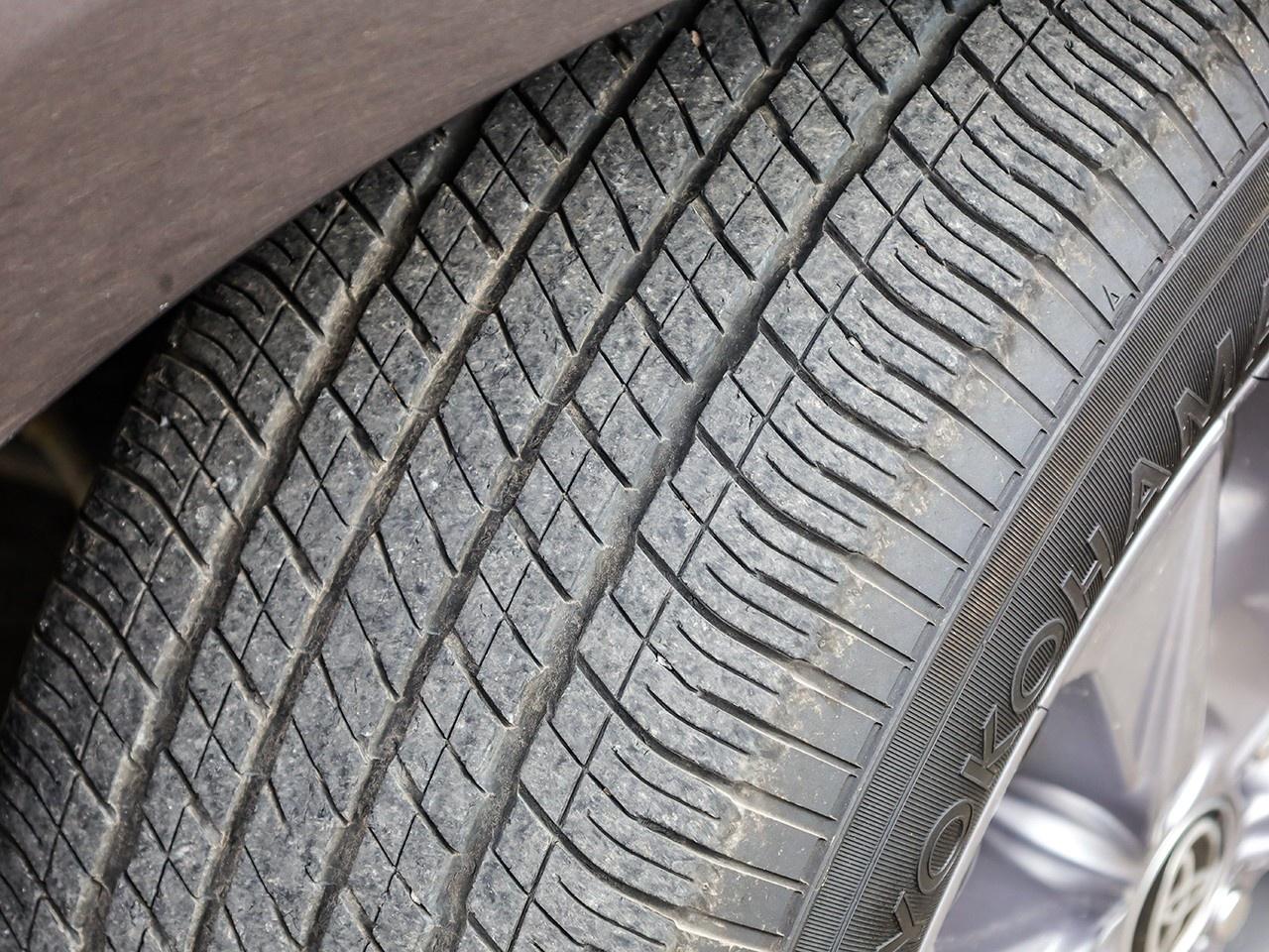 2024 Toyota Sienna XLE 8-Passenger Photo