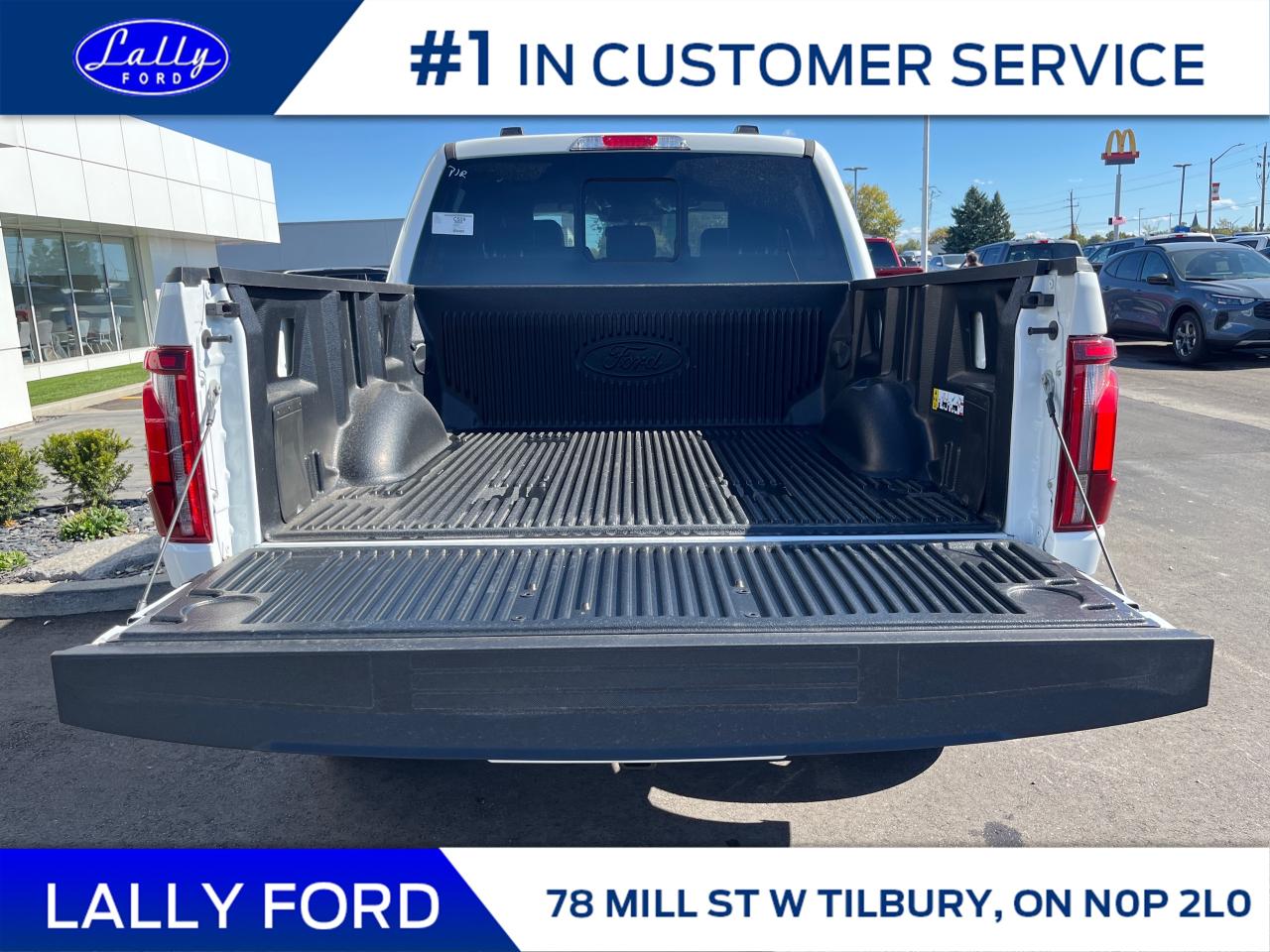 2025 Ford F-150 Lariat Photo4