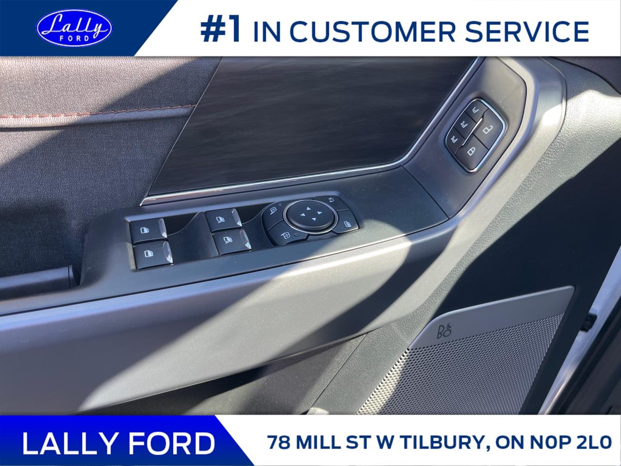 2025 Ford F-150 Lariat Photo