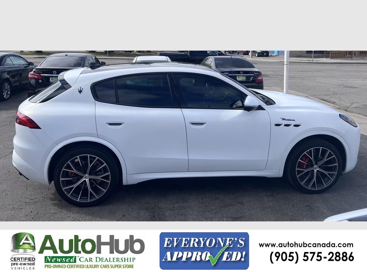 2023 Maserati Grecale MODENA-LOADED- WRAPED IN WHITE-ORIGINAL COLOR BLACK Photo