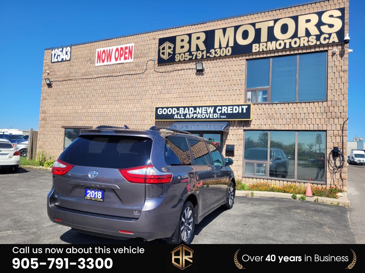 2018 Toyota Sienna LE | AWD | Power doors Photo