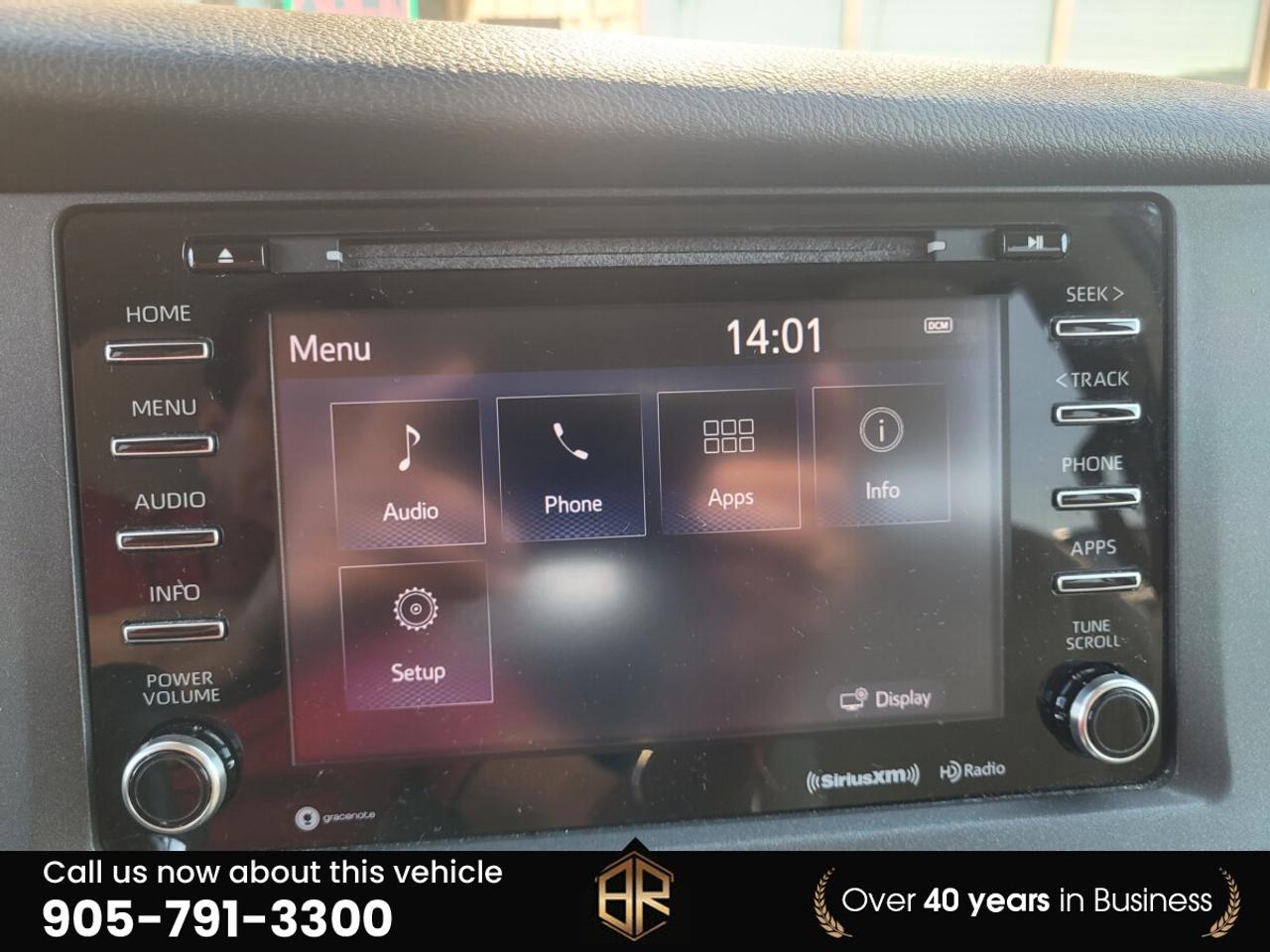 2018 Toyota Sienna LE | AWD | Power doors Photo