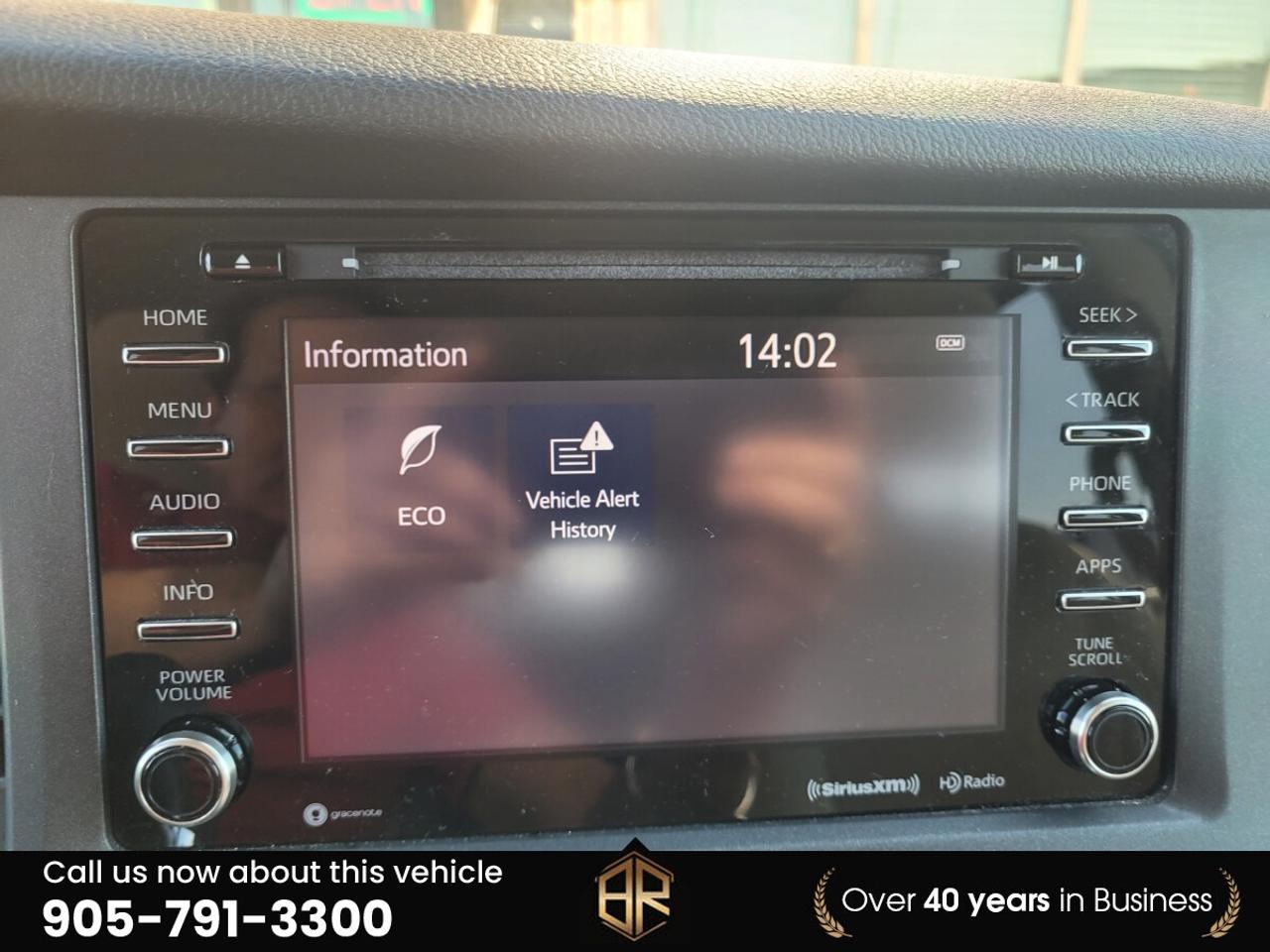 2018 Toyota Sienna LE | AWD | Power doors Photo