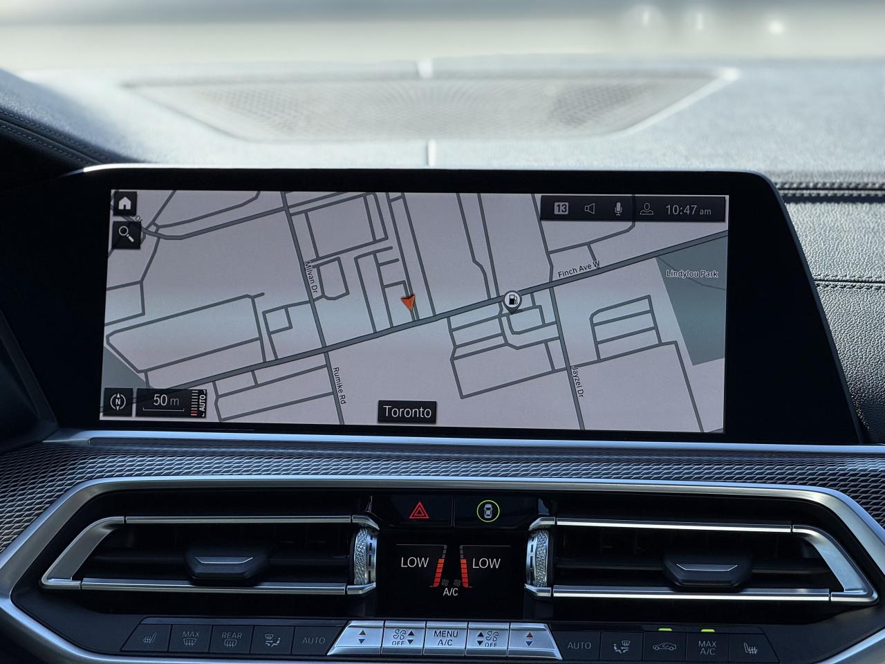 2020 BMW X5 //M SPORT | HARMAN KARDON | PANO | HEAD UP DISPLAY Photo