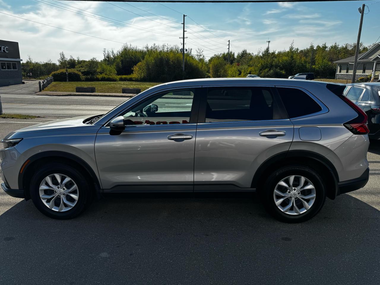 2024 Honda CR-V LX-B Photo4