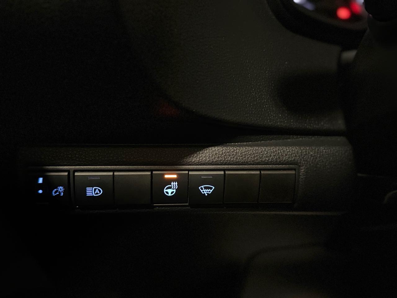 2022 Toyota Corolla LE Photo