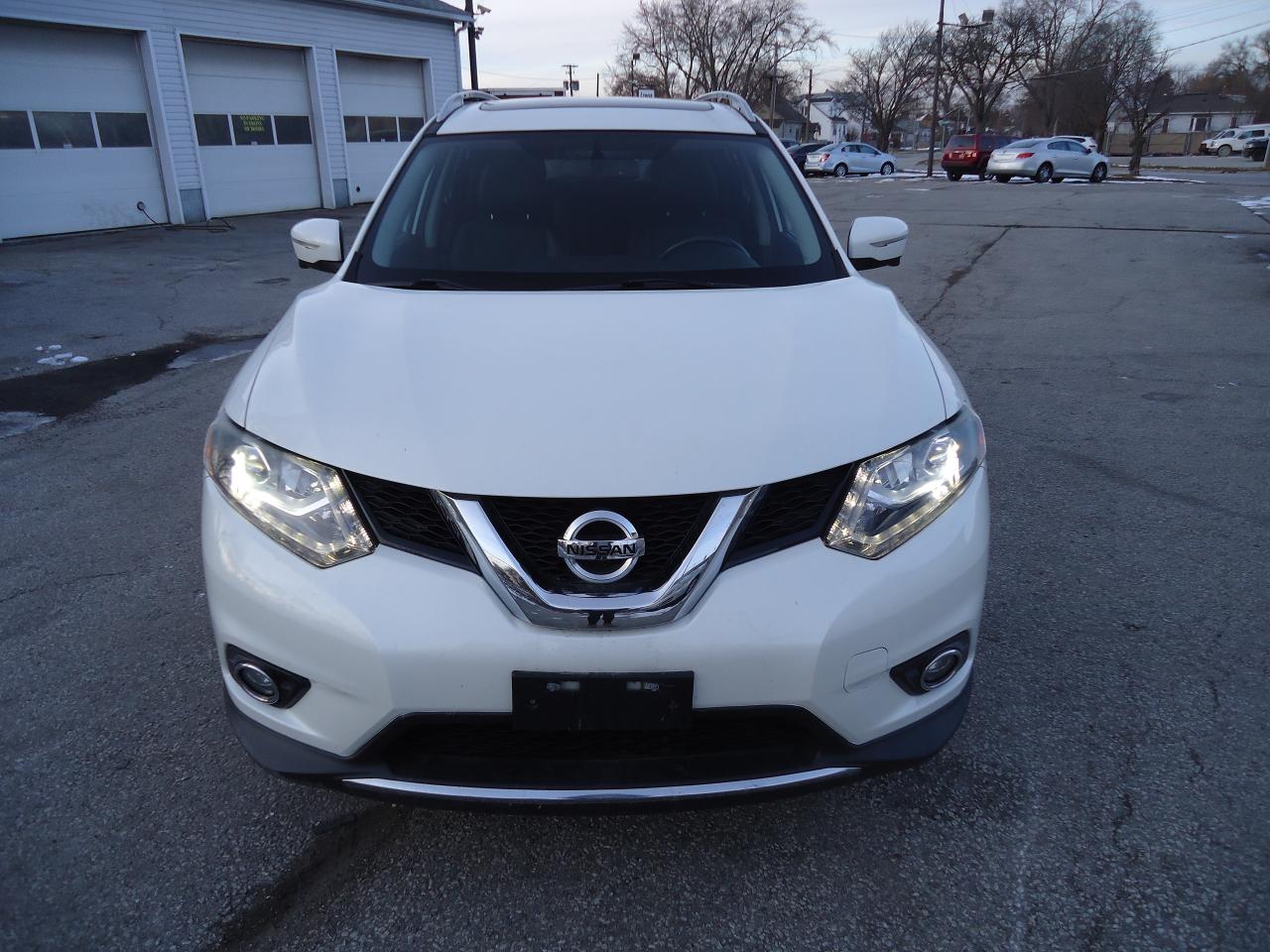 2015 Nissan Rogue AWD 4dr S Photo