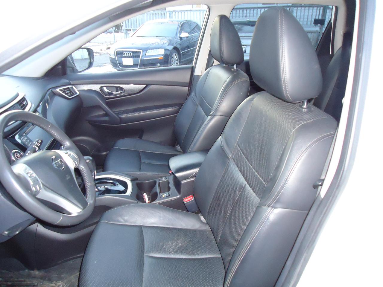 2015 Nissan Rogue AWD 4dr S Photo