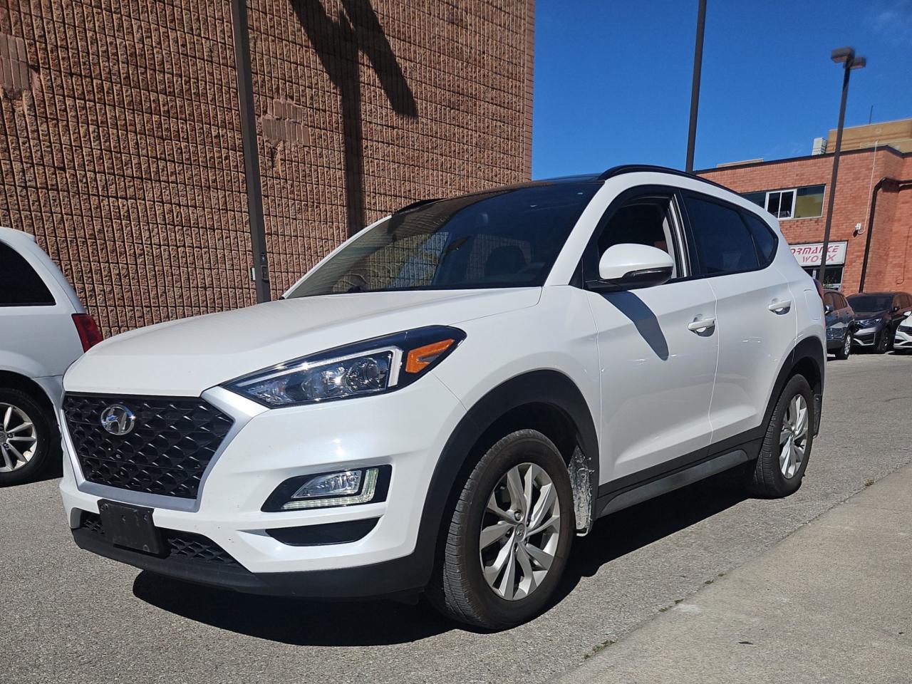 Used 2021 Hyundai Tucson PREFERRED AWD-LEATHER-PANORAMIC ROOF for sale in Toronto, ON