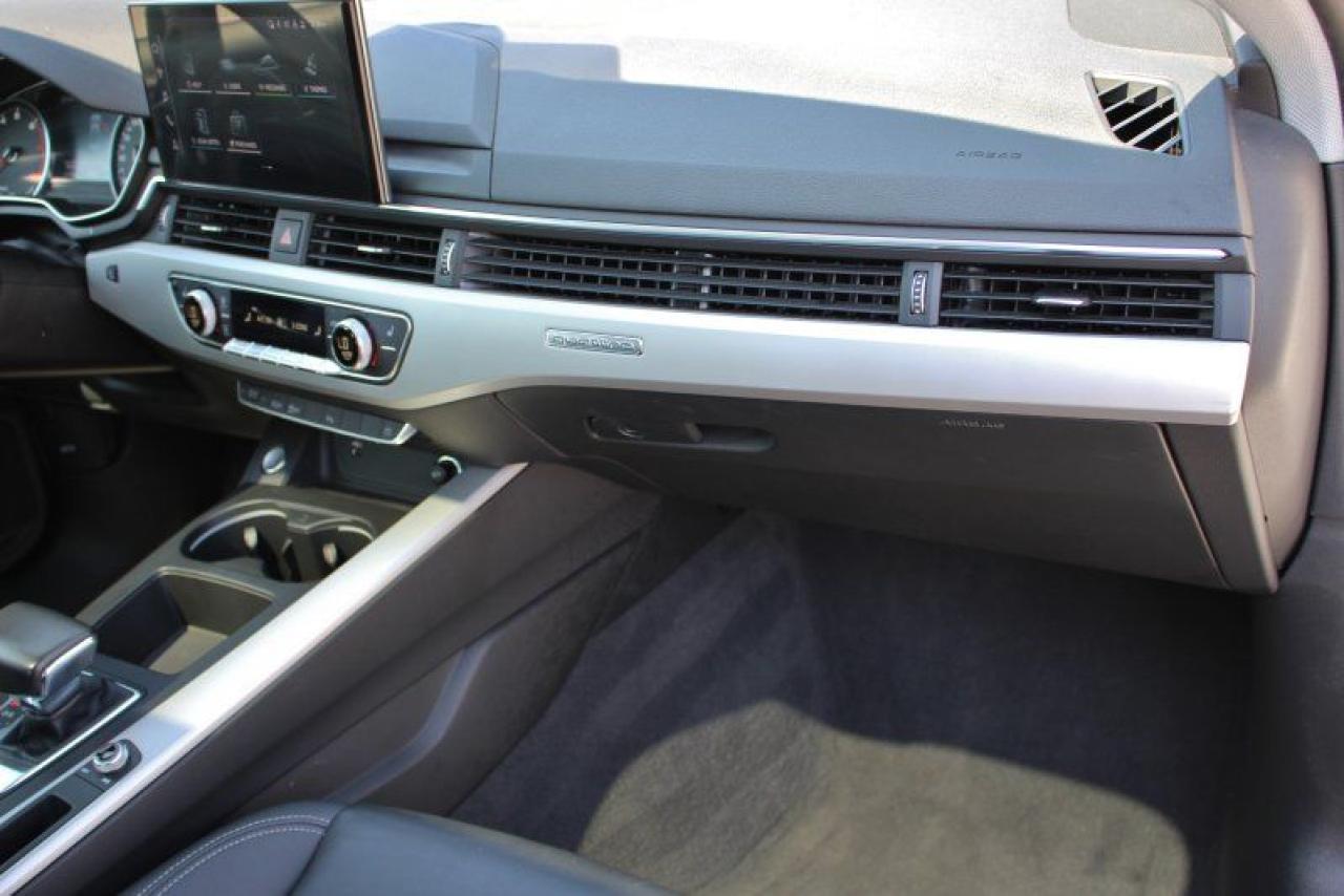 2023 Audi A4 Komfort*AWD*Heated Leather*Sun Roof*BT*Rear Cam - Photo #13