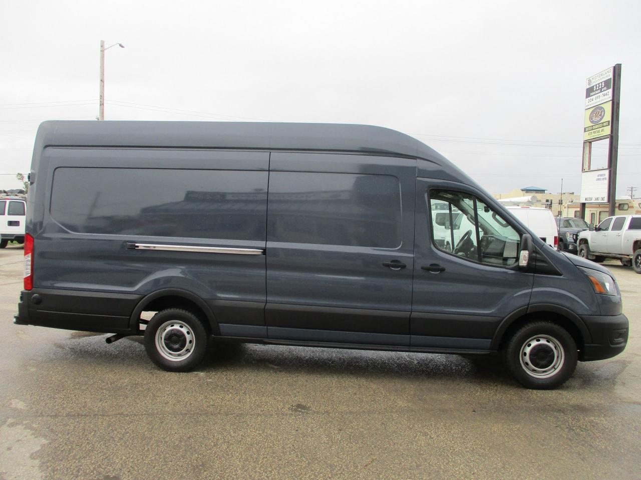2020 Ford Transit Cargo Van  - Photo #4