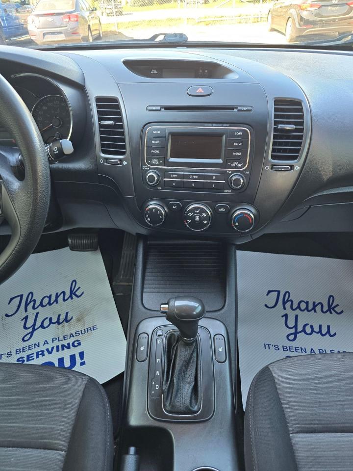 2015 Kia Forte 4dr Sdn Auto LX - Photo #5