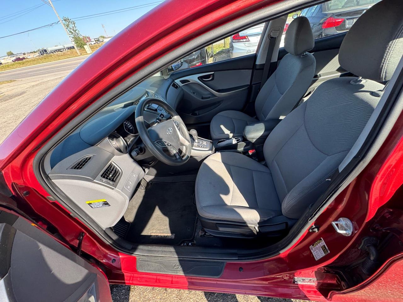 2013 Hyundai Elantra GL - Photo #11