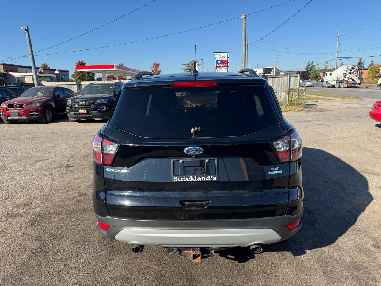 2018 Ford Escape SE, 4 CYL, AUTO, ONLY 54,000KMS, CERTIFIED Photo3