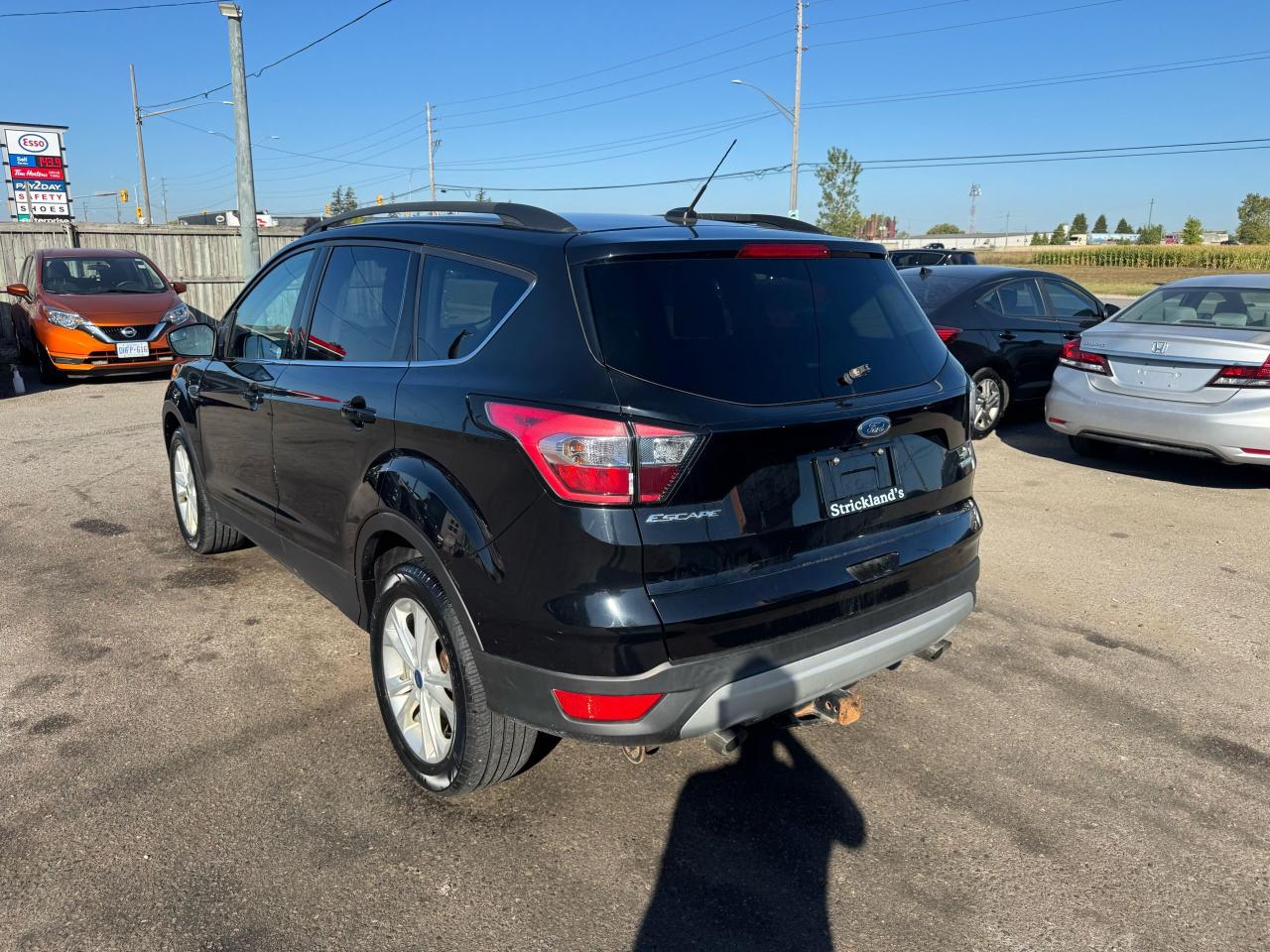 2018 Ford Escape SE - Photo #3