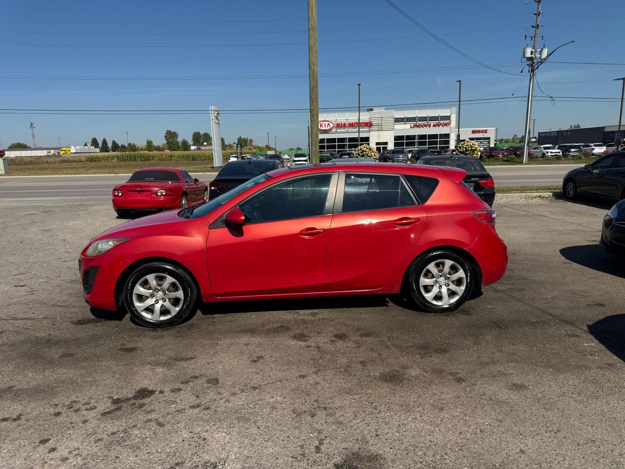 2011 Mazda MAZDA3 GX - Photo #2