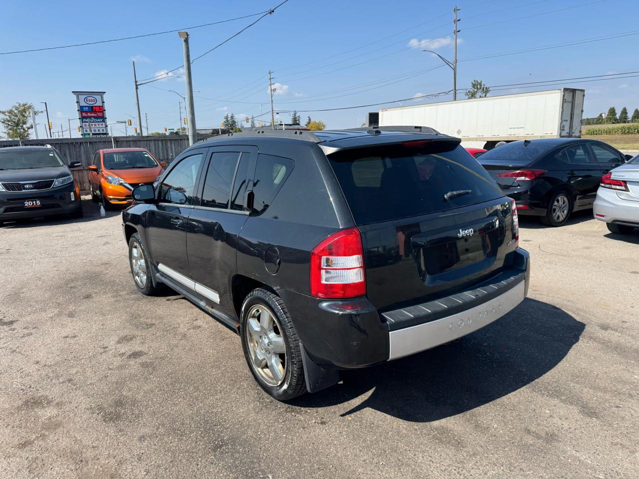 2010 Jeep Compass LIMITED - Photo #3