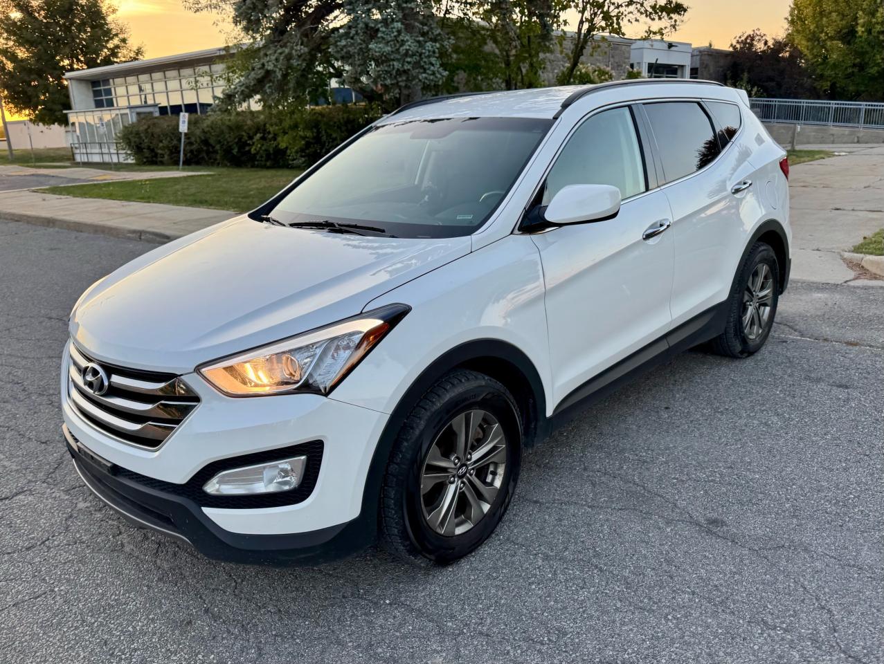Used 2015 Hyundai Santa Fe Sport 2.4L -AWD-CERTIFIED for sale in Gloucester, ON
