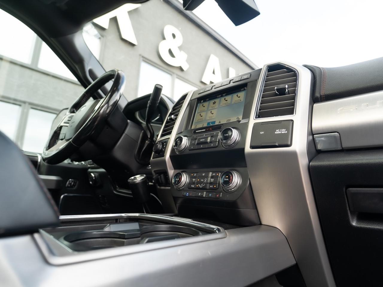 2019 Ford SUPER DUTY F-350 SRW Platinum 4WD Crew Cab LIFT/RIM/TIRES Photo45