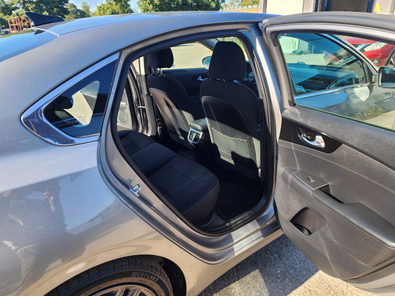 2021 Kia Forte EX l Clean Carfax l No Accident - Photo #11