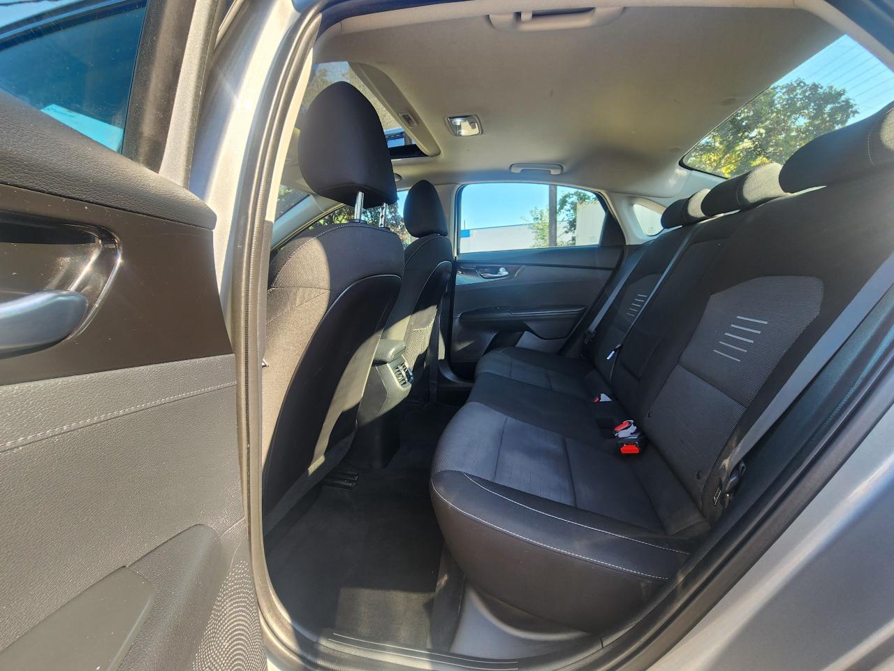 2021 Kia Forte EX l Clean Carfax l No Accident - Photo #13