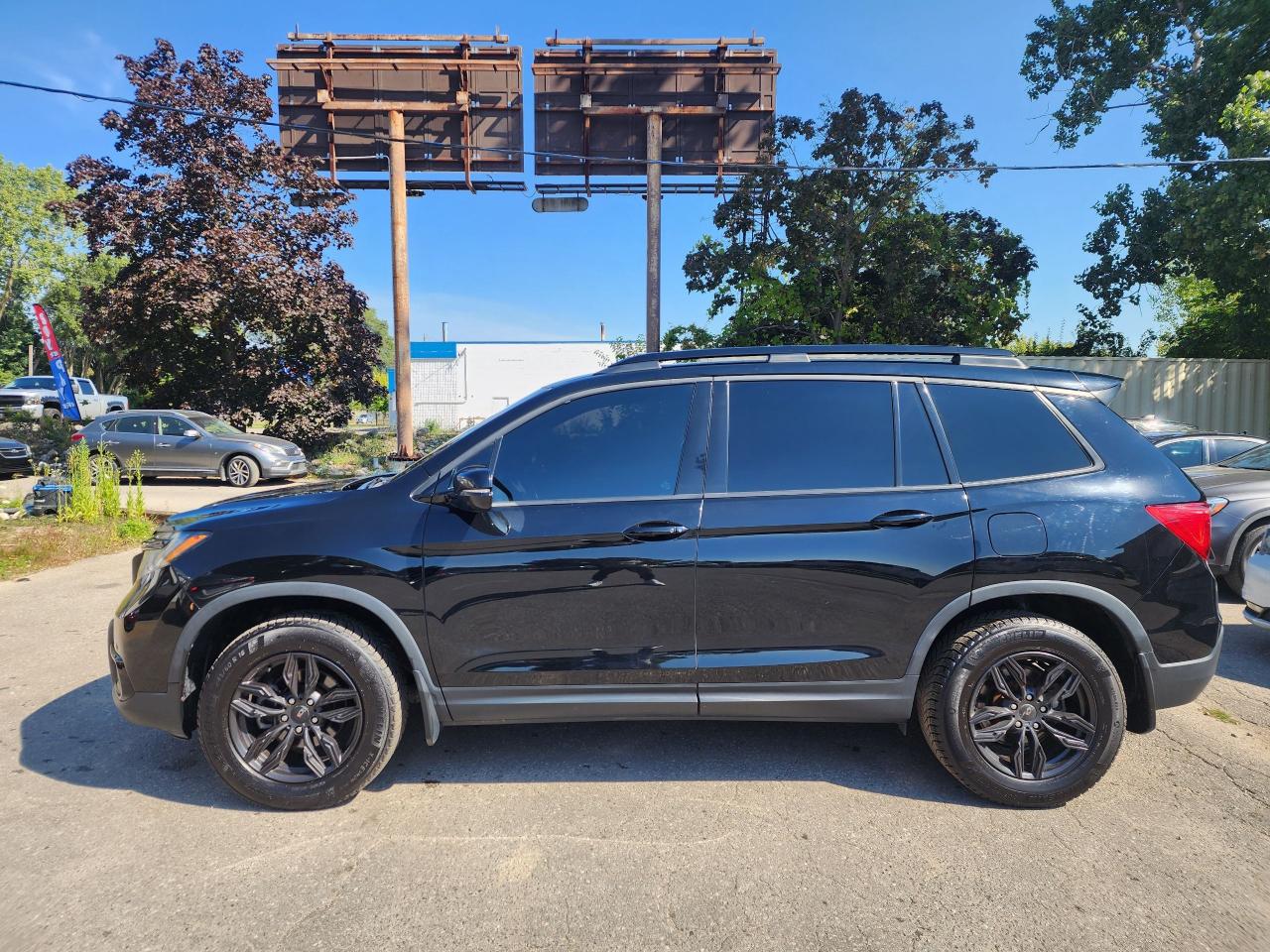 2019 Honda Passport Touring l Clean Carfax l No Accident l Mint Con Photo3