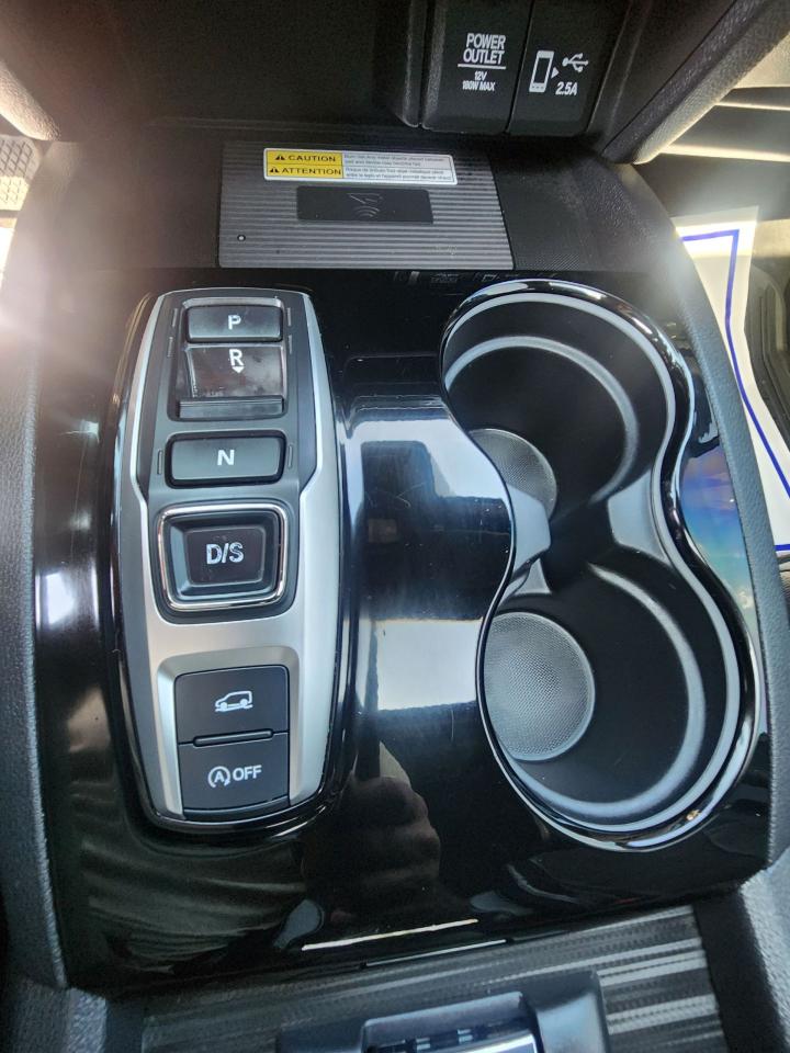 2019 Honda Passport Touring l Clean Carfax l No Accidents - Photo #22