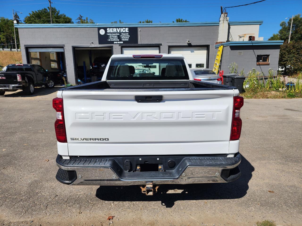 2020 Chevrolet Silverado 1500 Work Truck l Clean Carfax l One Previous Owner - Photo #8
