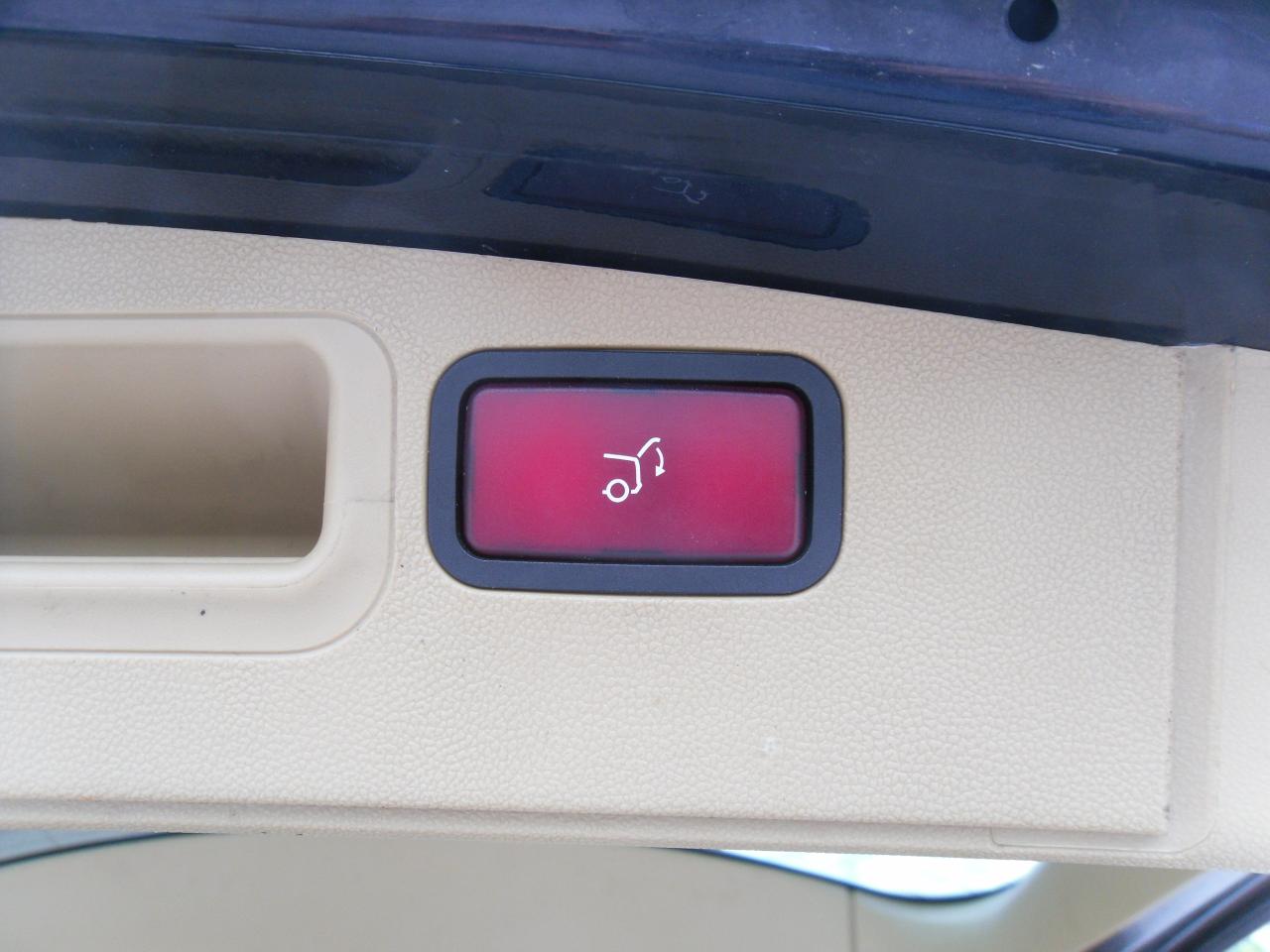 2008 Mercedes-Benz M-Class 4MATIC 4dr 3.5L - Photo #10