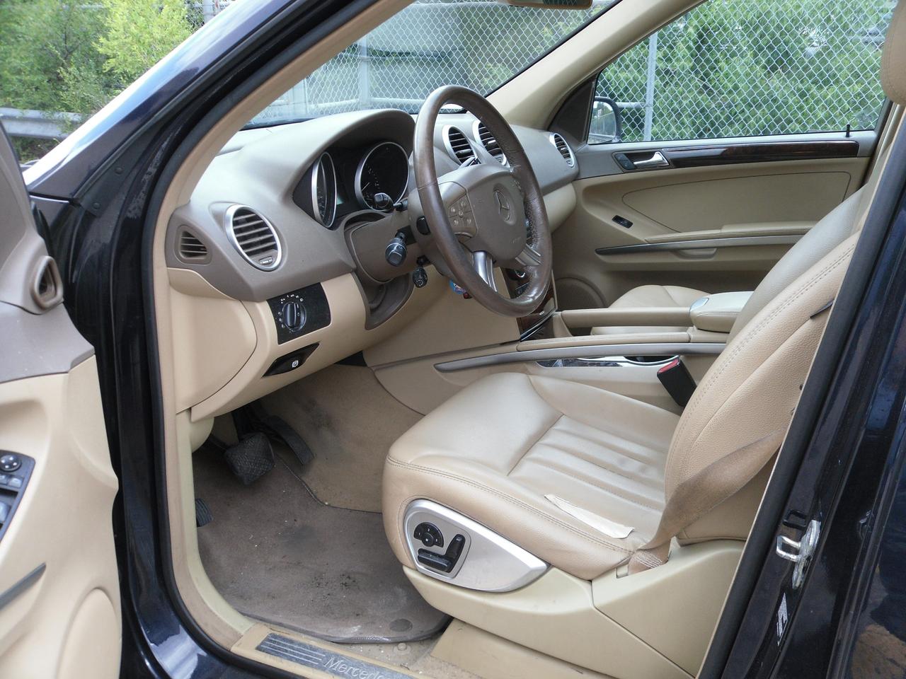 2008 Mercedes-Benz M-Class 4MATIC 4dr 3.5L Photo4