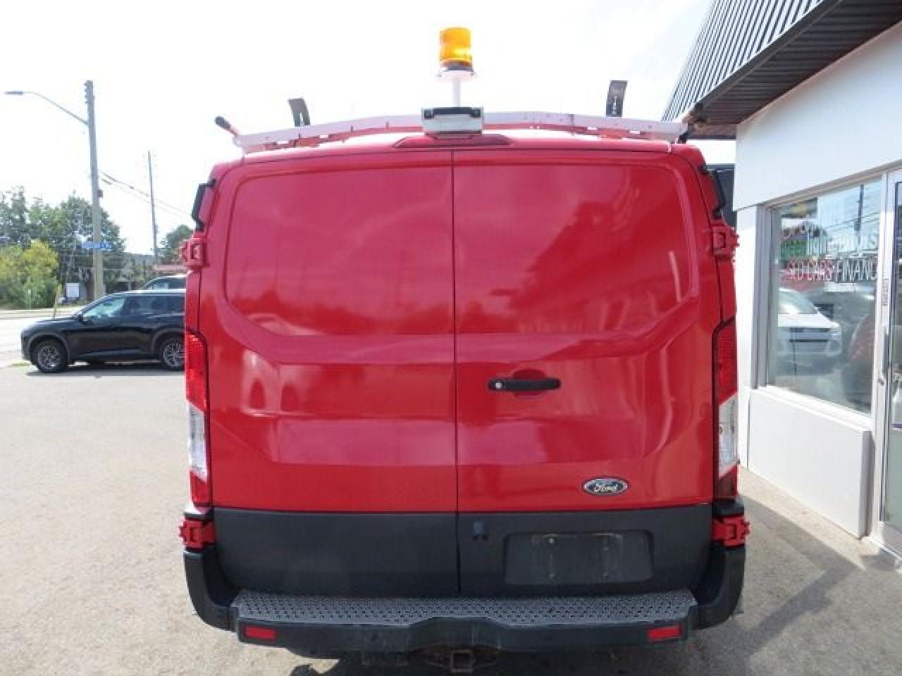 2018 Ford Transit CERTIFIED,T-250,3.7L,SHELVING,LADDER RACK,INVERTER - Photo #6